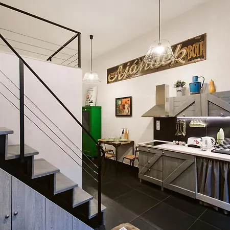 The Art Of Home Budapest Exterior photo