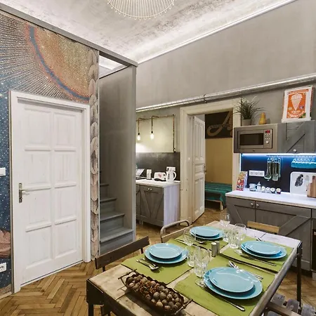 The Art Of Home Budapest Exterior photo